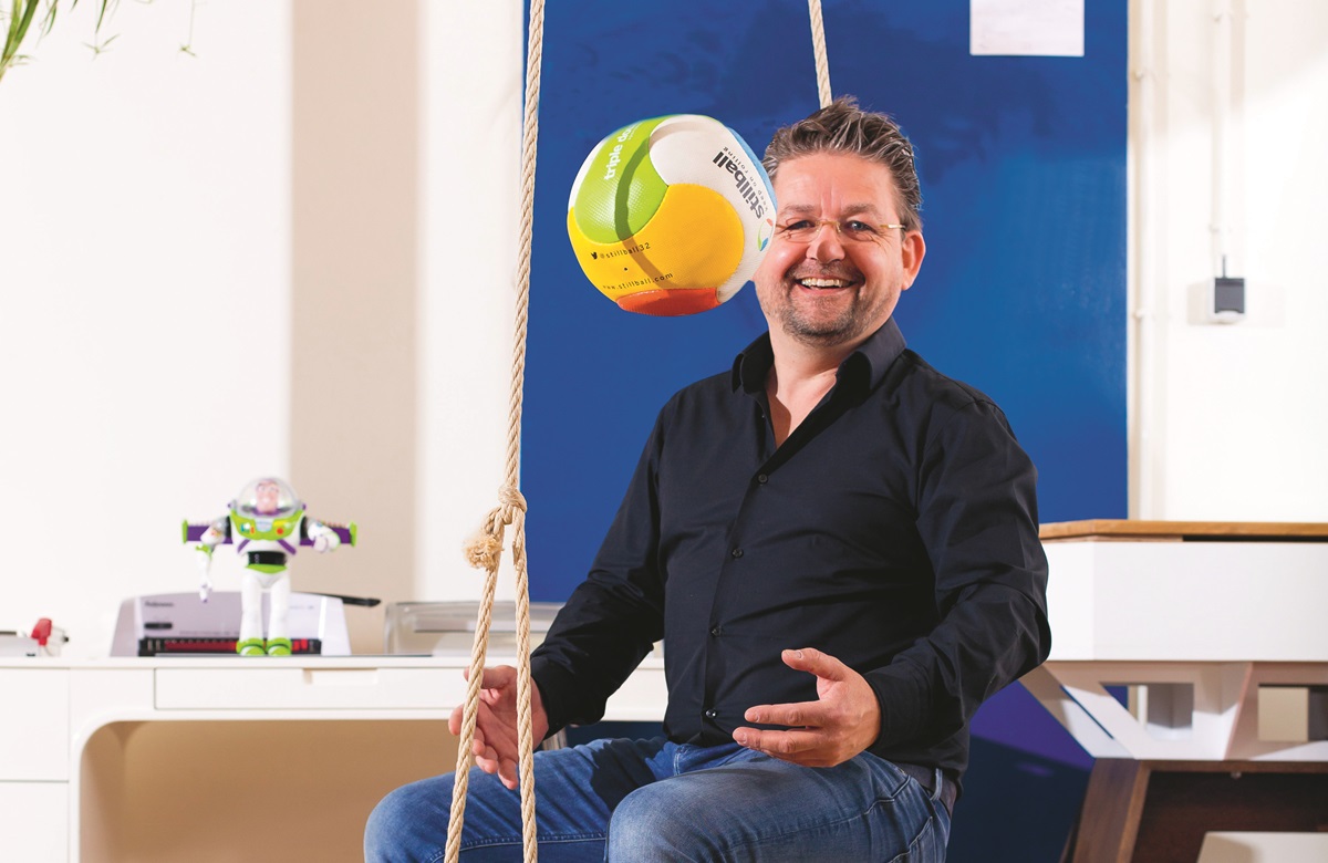 Jurriaan van Rijswijk.Spelenderwijs naar next level in de zorg Jurriaan van Rijswijk: Spelenderwijs naar next level in de zorg